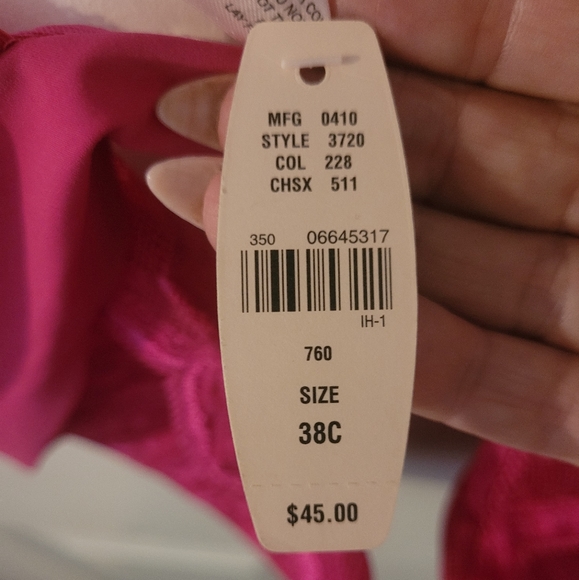 VS 38c Magenta "very sexy" underwire bra - Picture 7 of 8